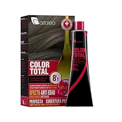 Immagine di Azalea Colore Totale 8,1 Capelli Biondi Chiaro Cenere