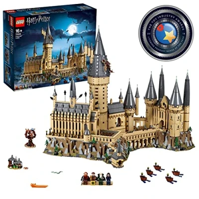 Immagine di LEGO Harry Potter Castello di Hogwarts, Gioco da Costruire per Ragazzi, Ragazze e Adulti, Modello Esposizione Collezione, Include 4 minifiguree, 27 Micro Personaggi ed Elementi Iconici 71043