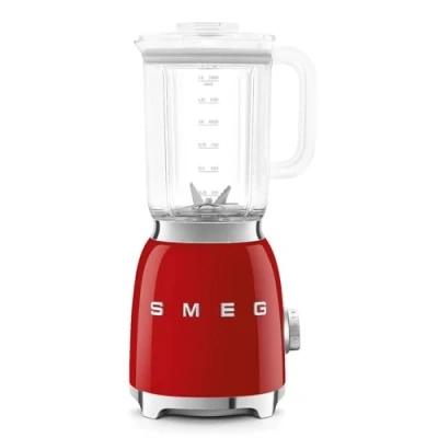 Immagine di Smeg, Frullatore da Tavolo BLF03RDEU 1,5 L, 4 Livelli di Velocità, Funzioni Smoothie, Pulse, Tritaghiaccio e Auto Pulizia, Blocco Motore Tappo Dosatore, Base Antiscivolo, 800W, Rosso