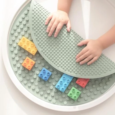 Immagine di Inspire My Play Tappetino per mattoncini in Silicone Compatibile con Le Principali Marche di Reversibile Piccole e Grandi Dimensioni Il Gioco sensoriale Verde