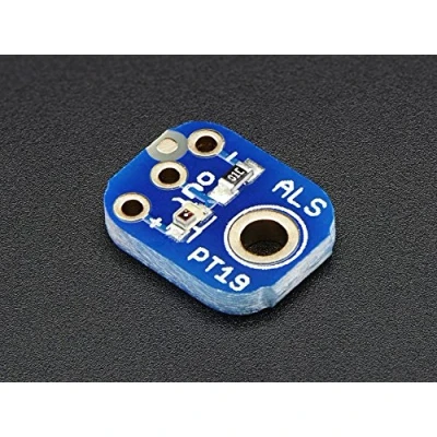 Immagine di Adafruit ALS PT19 Sensore luminoso analogico per breakout [ADA2748]