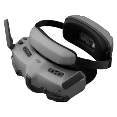 Immagine di DJI Goggles 3, visore FPV con straordinari schermi micro OLED, esperienza di volo immersiva, trasmissione video O4 HD, diottrie regolabili, streaming wireless, per drone