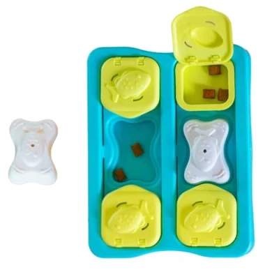 Immagine di Catstages Kitty Cube Puzzle Interactive Cat Treat Toy, Blue