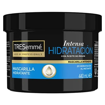 Immagine di TRESemmé Maschera intensiva idratante per capelli secchi o danneggiati con olio di argan e vitamina E, nutre rinforza 440 ml