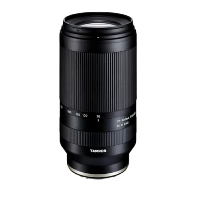 Immagine di Tamron 70 300mm F/4.5 6.3 di III RXD per telaio completo Sony Mirrorless/APS C E Mount (Tamron 6 anni garanzia USA limitata), nero
