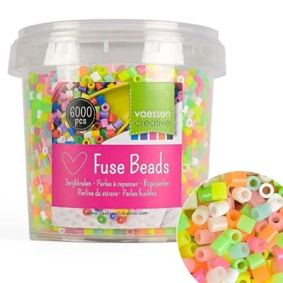 Immagine di Vaessen Creative Perline a Fusione, Mix Luce Neon, Set di 6000 Pezzi per i Lavori Fai da te con Bambini, Creare Gioielli, Decorazioni Fatte in Casa e Altre Idee Ingegnose