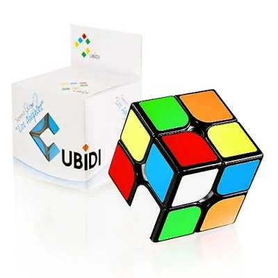 Immagine di CUBIDI Cubo Magico Tipo Los Angeles Look Classico Speedcube con Caratteristiche Ottimizzate per Lo Speed Cubing Principianti Ed Esperti Adesivo 2 x