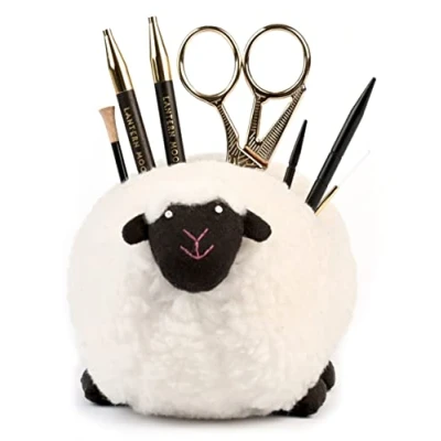 Immagine di Lantern Moon Sherpa a Forma di Pecora Fatto Mano Accessori Titolare 1 Pezzo
