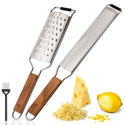 Immagine di Exitoso Zester Set di grattugia da cucina in acciaio inox con manico legno, per spezie, l&#039;aglio, il limone e la noce moscata, grater formaggio