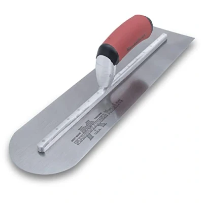 Immagine di Marshalltown Frattazzo lisciante con frontale tondo, manico curvo DuraSoft, in acciaio al carbonio, molto adatto per terreno e calcestruzzo, dimensioni del frattazzo: 406x102 mm, Argento