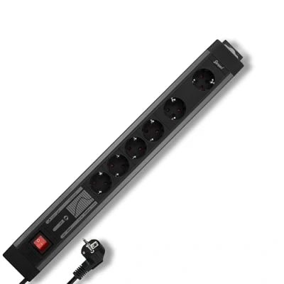 Immagine di REV 0015603513 Multipresa con interruttore 6 scomparti Nero Schuko 1 pz.
