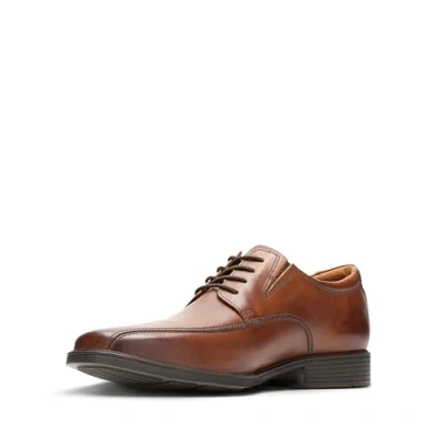Immagine di Clarks Tilden Walk, Scarpe Stringate Uomo, Marrone Dark Tan Leather, 49.5 EU