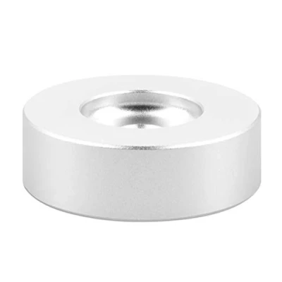 Immagine di kwmobile Adattatore 45 Giri in Lega di Alluminio Puck Universale per Giradischi Dischi Vinile 7&quot; Vinyl Record Adapter RPM Standard Argento