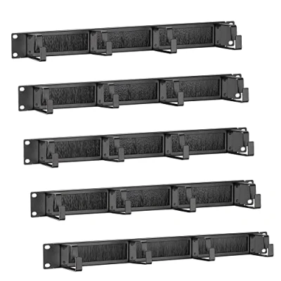 Immagine di kwmobile 5x Barra Gestione Cavi U1 19&quot; Set Pannello Passacavi Server Rack con Spazzola Organizzatore 4 Fori e Anelli a D Viti Incluse