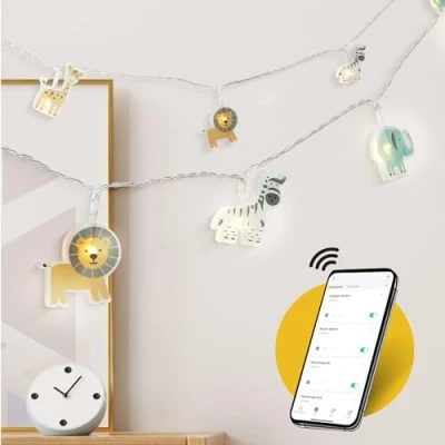 Immagine di CozyHome Safari Luci led a Batteria Controllo App &amp; 20 animali WiFi I 5m Lucine decorative Filo per interni natale smart interno Fairy lights letto montessori bambini