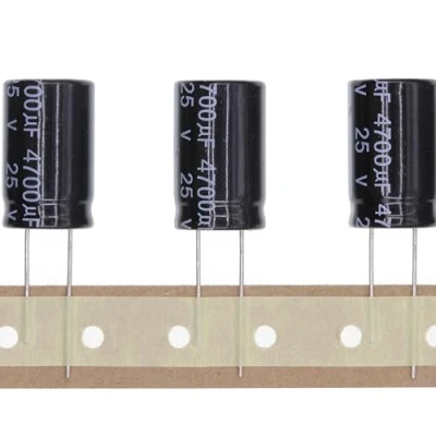 Immagine di 10 Pezzi 25V 4700UF Condensatore elettrolitico in alluminio plug 16x25 16 * 25mm
