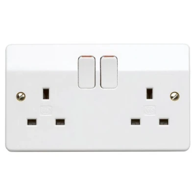 Immagine di Mk logic plus K2747 WHI Presa a muro