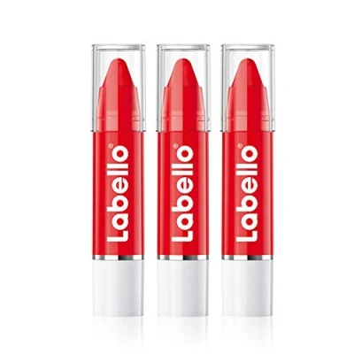 Immagine di Labello Lips2Kß Color Lip Balm Poppy Red in confezione da 3 (3 x g), cura delle labbra con colori intensi, rossetto vera Labello, rosso