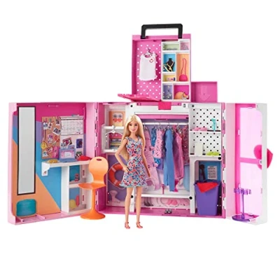 Immagine di Barbie Armadio dei Sogni Playset con bambola bionda, largo più di 60 cm, 15+ aree per riporre gli accessori, specchio, scivolo biancheria, 30+ outfit e Giocattolo Bambini 3+ Anni, HGX57
