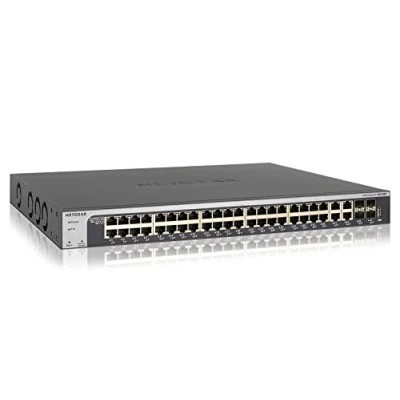 Immagine di NETGEAR XS748T Switch a 48 porte da 10 GB, LAN multi GigabiSmart con 4 SFP+ Gigabit, montaggio su desktop/rack e protezione vita ProSAFE