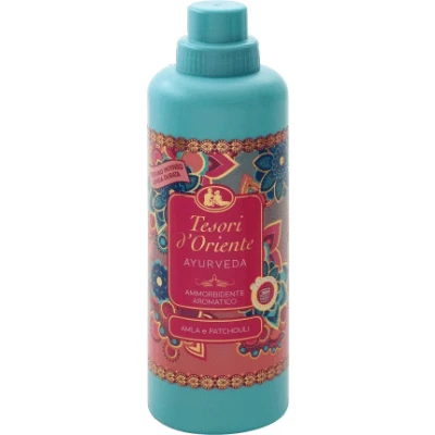 Immagine di Tesori d&#039;Oriente Ammorbidente Lavatrice Concentrato Ayurveda, dalle Note di Amla e Patchouli, Fino a 38 Lavaggi, con Preziose Microcapsule Per Capi Morbidi Profumati, 760 ml