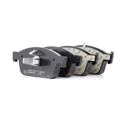 Immagine di BREMBO P 24 157 Kit pastiglie freno senza contatto segnalazione usura con clip pistone accessori FORD: FOCUS 3, 3 Turnier