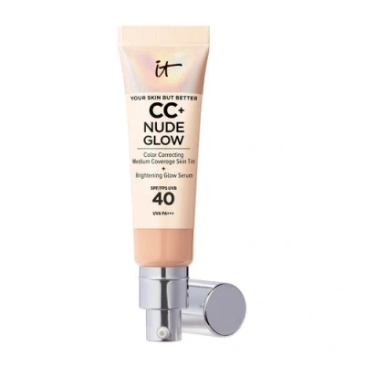 Immagine di IT Cosmetics, CC+ Cream Nude Glow Copertura Media, Finitura Naturale e Luminosa, SPF40, Formula con Peptidi, Collagene Vitamine, Your Skin But Better, Tonalità: Neutral Medium, 32 ml
