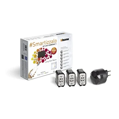 Immagine di BTicino, Kit Luci Connesse Living Now Smart SKG3601KIT, Per Accendere/Spegnere Tramite App o con Alexa, Google e Siri, 1 Gateway Plug in Nero S36GWGC 3 deviatori connessi K4003C
