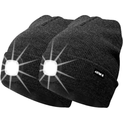 Immagine di ATNKE 2 Pezzi Nuovo Berretto con Luce LED Calda Cappello Ricaricabile USB Unisex Ultra Luminoso 4 Lampada a Impermeabile Multicolore (2PCS, Grigio Scuro)