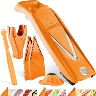 Immagine di Börner Affettaverdure V5 (Plus Set) Mandolina Regolabile con Extra Accessori + Pelapatate Lama a V in Acciaio Inox Per Fette, Strisce, Cubetti Colore: Arancione