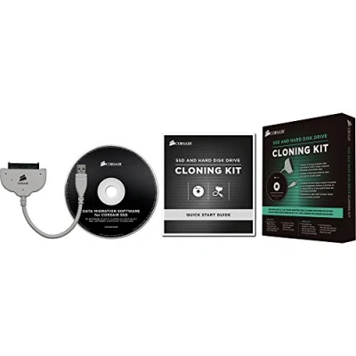 Immagine di Corsair CSSD UPGRADEKIT con cavo USB/SATA e software per clonare l&#039;HDD su un SSD