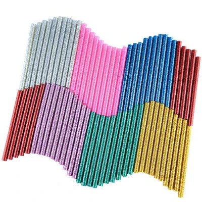 Immagine di Kuuqa Set di bastoncini colla glitterata per pistole incollatrici a caldo, fai da te e attività artistiche creative, 70 pezzi, 7 x 100 mm, colori