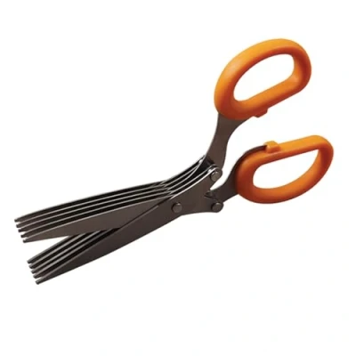 Immagine di Forbice multi lama ideale per sminuzzare in brevissimo tempo erbe aromatiche, insalate, 21 cm, Soft Collection, con cover proteggere le lame, (colore: arancio, nero, argento), quantità: 1 pezzo.