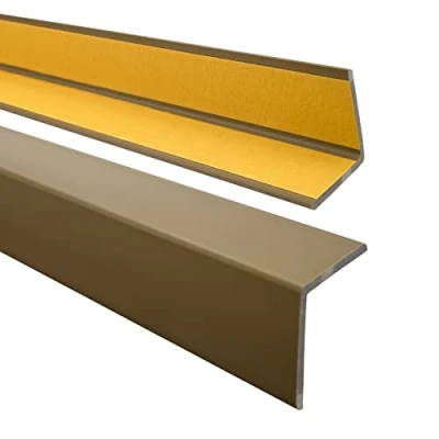 Immagine di Profilo angolare QUEST 40x40mm, Listello di protezione in plastica flessibile Striscia autoadesiva Riparo dei profili angolari e bordi, facile da installare, Ottone, 70cm