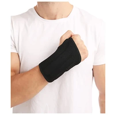 Immagine di Tutore Tunnel Carpale Sinistro Notturno Polsiera da Lavoro Traspirante Polso Supporti per Mano e Elastica Fascia Tendinite,Sollievo Dolore,Nero S/M