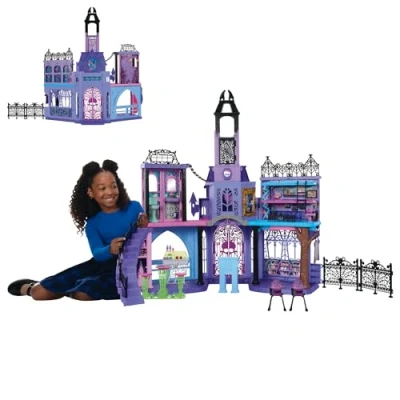Immagine di Monster High Scuola Infestata, playset casa delle Bambole con 7 Aree di Gioco tra Cui la Sala da Sbrano e l&#039;aula, Include 35+ Accessori mobili, Giocattolo per Bambini, 4+ Anni, HLP88