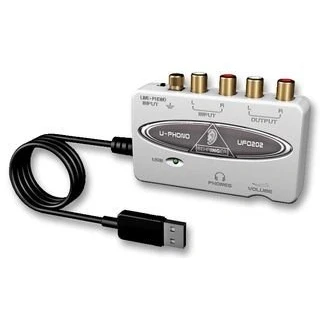 Immagine di Best Price Square Interface, USB/Audio, UFO202 BPSCA CS19458 di BEHRINGER