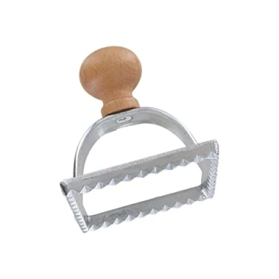 Immagine di Fackelmann, tagliapasta stampino per ravioli quadrati, 7x7 cm Sybaris, manico in legno. (Quantità:1 pezzo), Alluminio, metallico