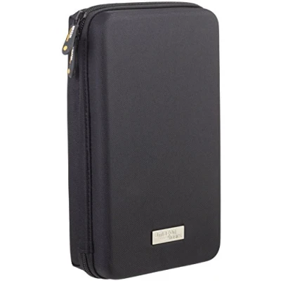 Immagine di Amazon Basics Custodia da viaggio universale per dispositivi elettronici e accessori (fotocamere, cellulari, GPS), colore: Nero, Solido