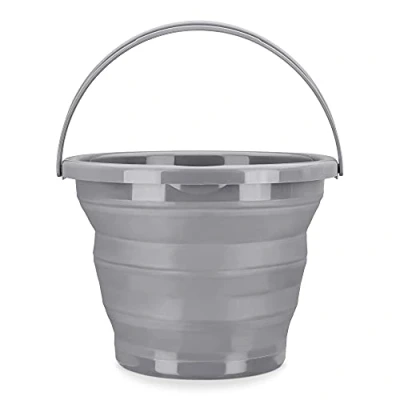Immagine di Navaris Secchio Pieghevole 10 Litri in Silicone Secchiello Richiudibile 10l per Pulizie Bucato Campeggio Pesca Portatile Acqua Grigio Chiaro