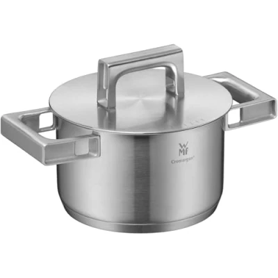 Immagine di WMF Ultimate Cool pentola piccola 16 cm, coperchio in acciaio inox, per carne a induzione, 1,9 l, inox Cromargan opaco, manici che riducono il calore, induzione con scala