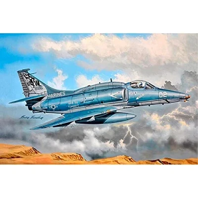 Immagine di Hobbyboss HBB87256 1:72 A 4M Sky Hawk Scale Model Kit, colore modellato