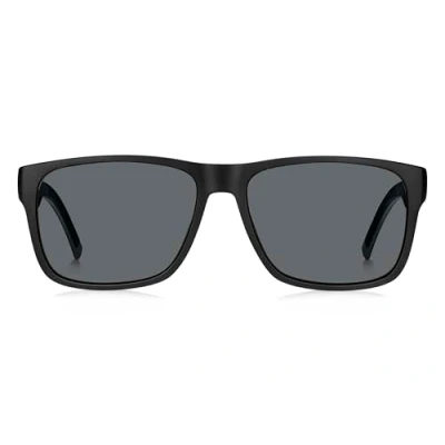 Immagine di Lunettes De Soleil Tommy Hilfiger Th 1718 / S Col. 08a/ir Hommes Carré Noir