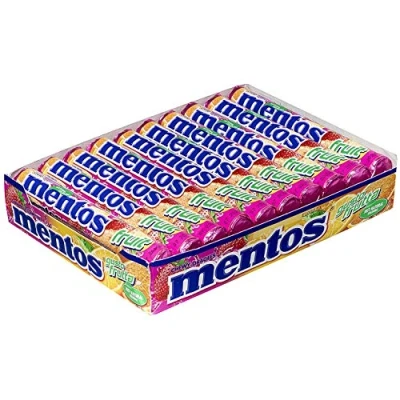 Immagine di Mentos Fruit Roll, Caramelle Confettate, Gusto Arancia, Fragola, Limone, Confezione da 20 Roll Incartati Singolarmente, Formato Scorta Ideal portare Sempre con Te o Ottimo per Compleanni e Feste