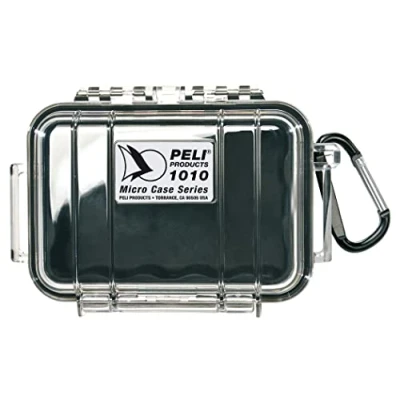Immagine di PELI 1010 Valigetta piccola protettiva per accessori, IP67 Impermeabile e a prova di polvere, Capacità 0,3L, Prodotto in USA, Colore Trasparente/Nero
