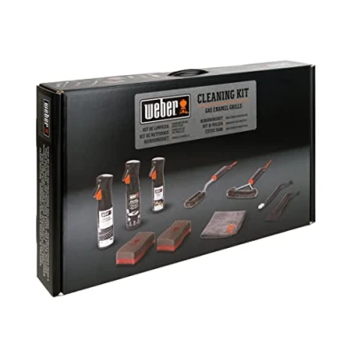 Immagine di Weber Set di Pulizia per Griglie Smaltate: 3x Spazzole sup. cottura, Detergente cottura ed Smalto 300ml, Spray Antiaderente 200ml, Panno in Microfibra, Raschietto, 2 Spugne (18284)