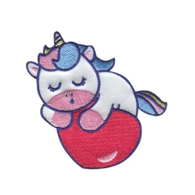 Immagine di Cuore Addormentato Unicorno Toppe Termoadesive Patch Toppa Ricamate, Misura: 7 x 7,1 cm