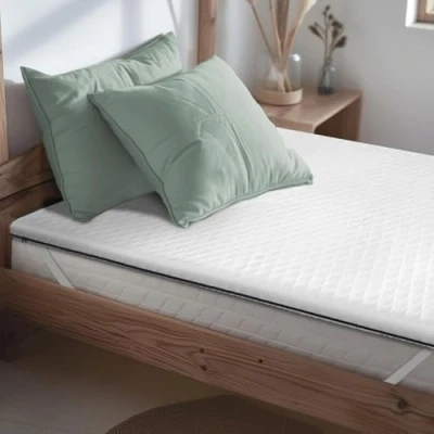 Immagine di DOLCI SOGNI Topper Matrimoniale 140x200 Memory Foam 100%, Spessore 7 cm, con Fodera Trapuntata in Microfibra, Letto Francese Elastici di Supporto