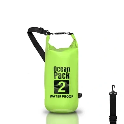 Immagine di Dry Bag, Borsa Sacca Zaino impermeabile Waterproof, chiusura a rotolo e tracolla, custodia per cellulare marsupio Mare Barca Pesca Rafting Spiaggia Sport Acquatici (Green, 2l)