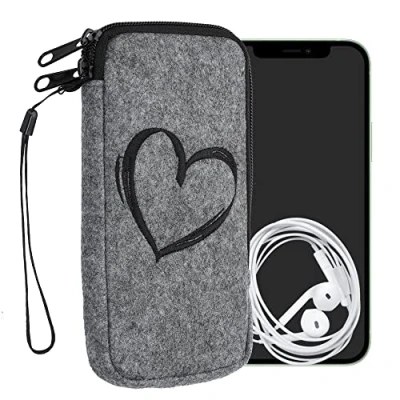 Immagine di kwmobile Custodia in Feltro con Zip per Smartphone XL 6,7/6,8&quot; Astuccio portacellulare a Sacchetto Cerniera e Ricamo Borsa Cuore Nero/Grigio Chiaro